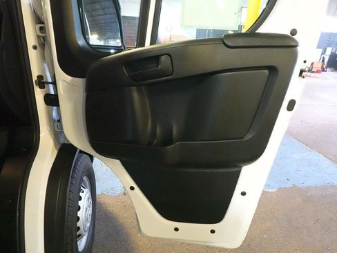 Used 2024 RAM ProMaster 3500 w/ Convenience Group image 25