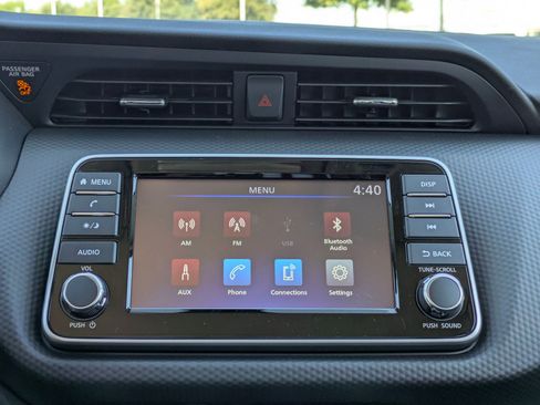 New 2025 Nissan Kicks Play S image 14