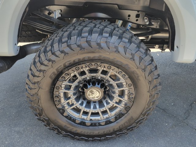 New 2026 Ford F250 Lariat w/ Black Appearance Package AWD/4WD image 5