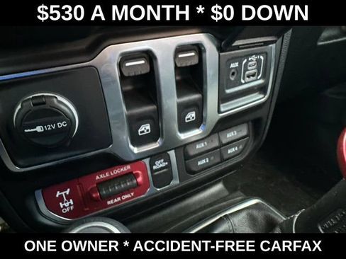 Used 2025 Jeep Wrangler Sport AWD/4WD image 29