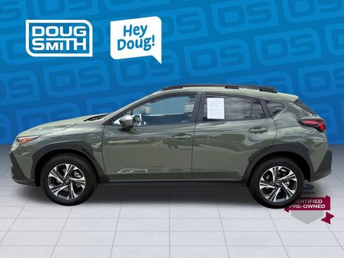 Used 2026 Subaru Crosstrek 2.0i Premium AWD/4WD image 2