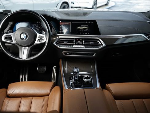 Used 2022 BMW X5 xDrive40i w/ M Sport Package image 27