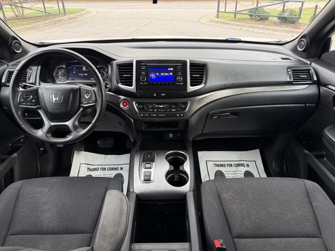 Used 2019 Honda Passport Sport image 12