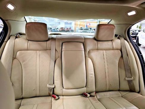 Used 2014 Lincoln MKS AWD w/ Equipment Group 101A image 35