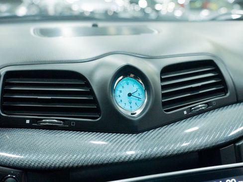 Used 2014 Maserati GranTurismo MC image 41