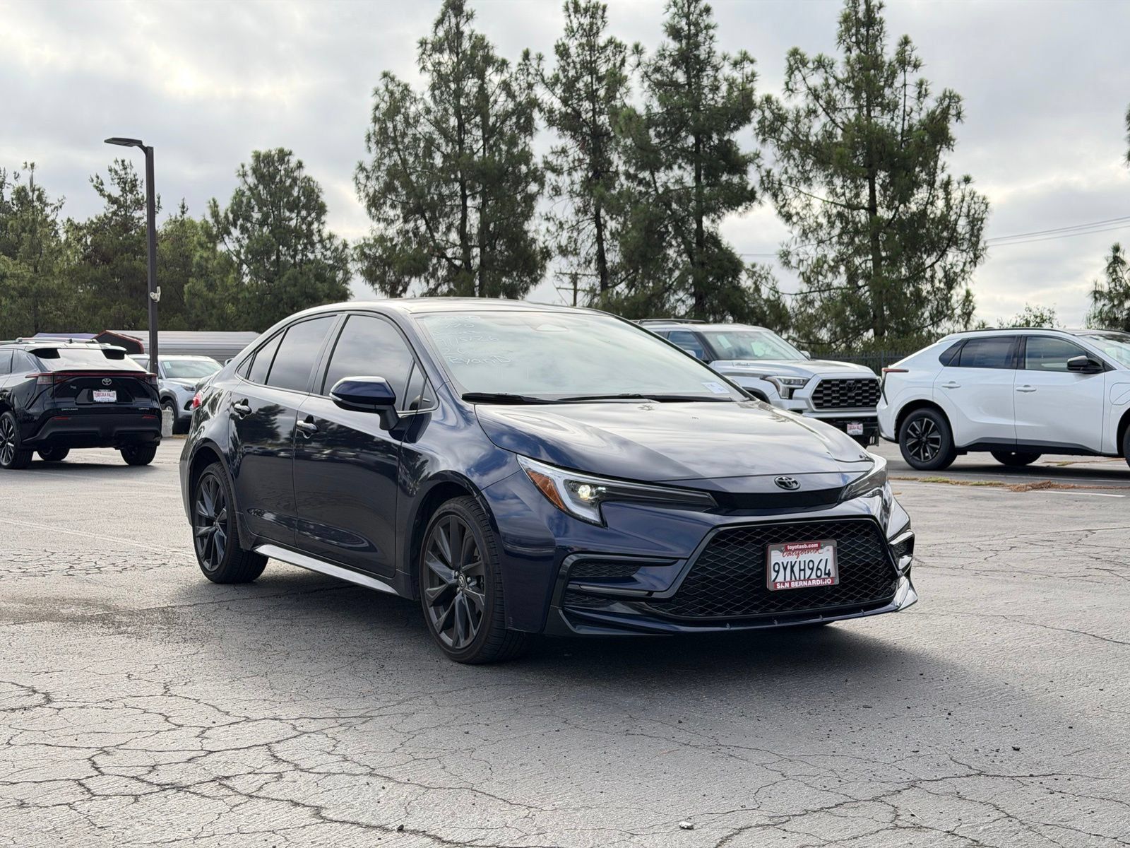 Certified 2026 Toyota Corolla SE FWD image 2