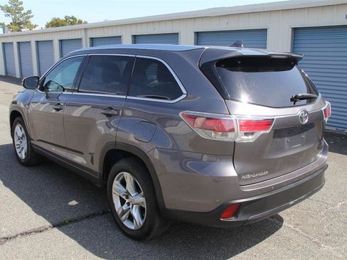 Used 2014 Toyota Highlander Limited FWD image 7