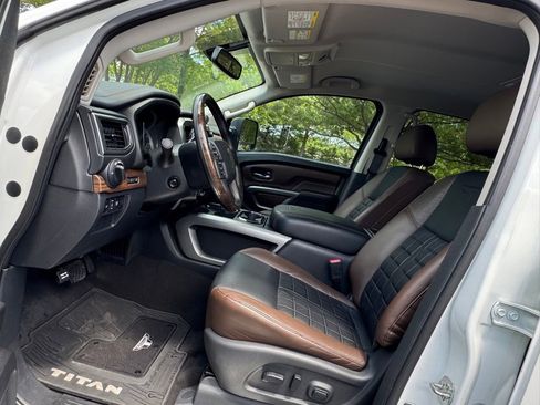 Used 2017 Nissan Titan Platinum Reserve AWD/4WD image 2