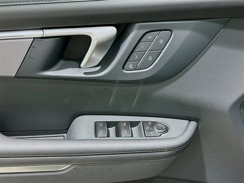 New 2026 Buick Enclave Sport Touring w/ Power Package image 18