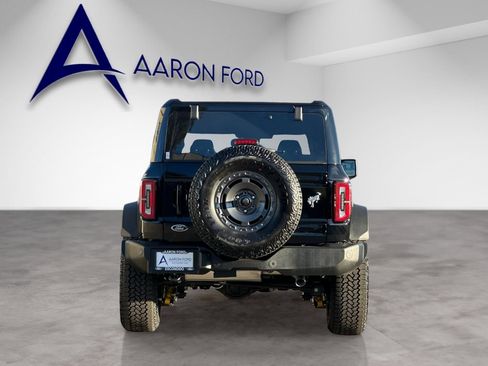 New 2025 Ford Bronco Outer Banks w/ Sasquatch Package image 4