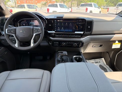 New 2026 Chevrolet Silverado 1500 RST AWD/4WD image 8