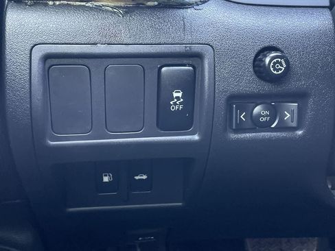 Used 2012 Lexus IS 250 w/ Premium Pkg Value Edition image 26