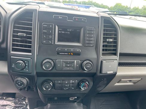 Used 2019 Ford F150 XL w/ Equipment Group 101A Mid AWD/4WD image 14