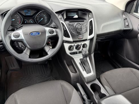 Used 2012 Ford Focus SE FWD image 12