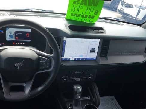 Used 2024 Ford Bronco Outer Banks AWD/4WD image 20