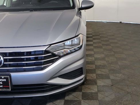 Used 2021 Volkswagen Jetta SE w/ SE Cold Weather Package image 14