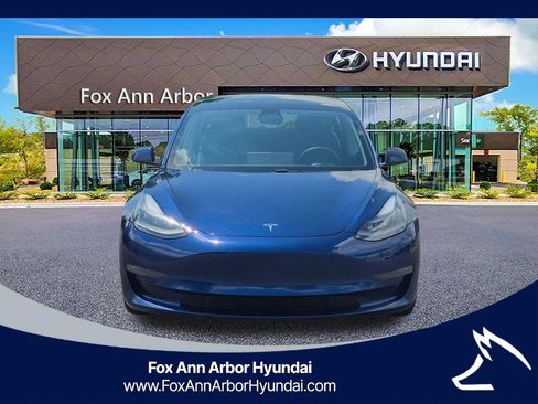 Used 2021 Tesla Model 3 Long Range AWD/4WD image 8