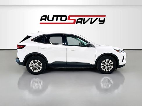 Used 2023 Ford Escape Active AWD/4WD image 8