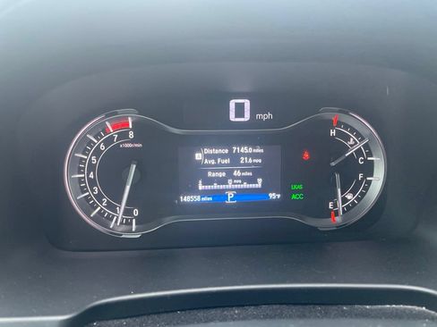 Used 2017 Honda Pilot Touring image 13