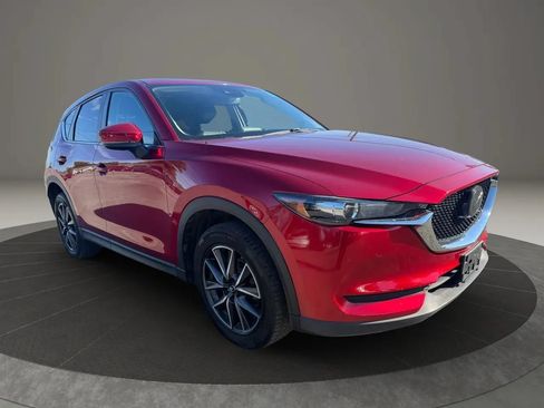 Used 2018 MAZDA CX-5 Touring w/ Preferred Equipment Package AWD/4WD image 3