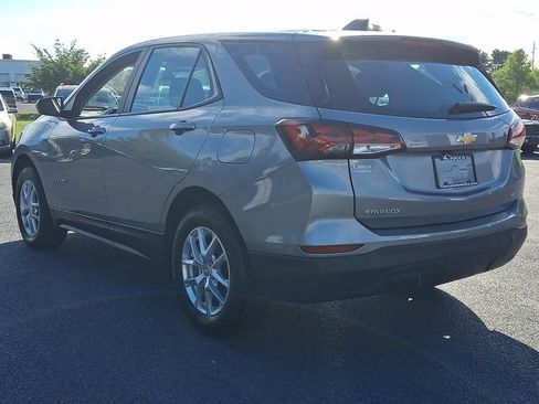 Used 2023 Chevrolet Equinox LS w/ Driver Confidence II Package AWD/4WD image 7