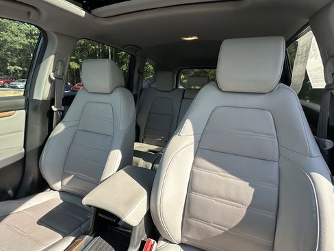 Used 2022 Honda CR-V Touring image 8