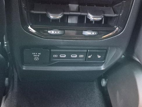 New 2026 Jeep Grand Cherokee Limited AWD/4WD image 14