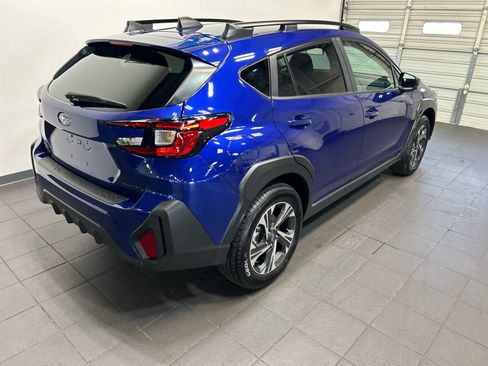 Used 2026 Subaru Crosstrek 2.5i Premium AWD/4WD image 3