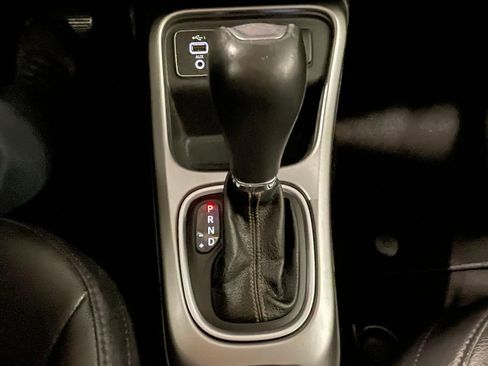 Used 2019 Jeep Compass Latitude w/ Safety & Security Group image 28