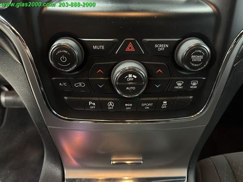 Used 2018 Jeep Grand Cherokee Laredo AWD/4WD image 28