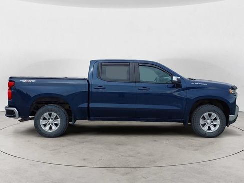 Used 2020 Chevrolet Silverado 1500 LT AWD/4WD image 6