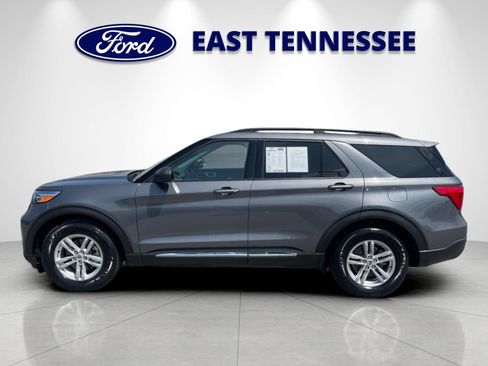Used 2022 Ford Explorer XLT w/ Equipment Group 202A RWD image 6