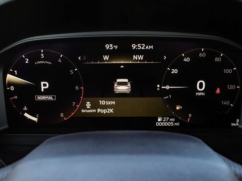 New 2025 Mitsubishi Outlander SEL image 17