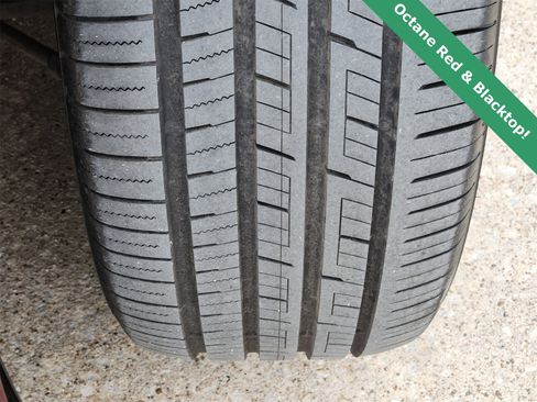 Certified 2020 Dodge Charger SXT w/ Blacktop Package image 11