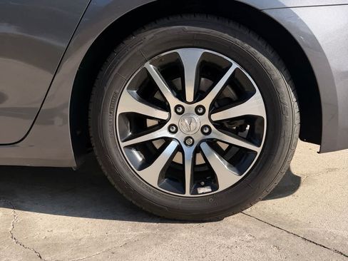 Used 2017 Acura TLX w/ Technology Package FWD image 20