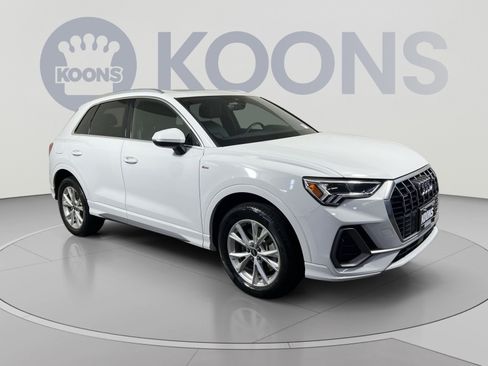 Used 2023 Audi Q3 2.0T Premium Plus AWD/4WD image 2