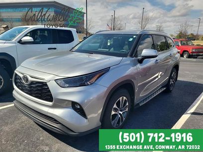 Used 2022 Toyota Highlander XLE