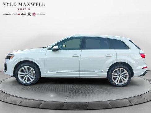 Used 2025 Audi Q7 3.0T Premium Plus image 12