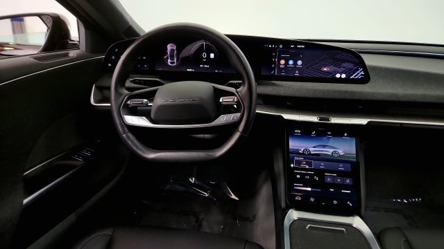 Used 2024 Lucid Air Pure RWD image 52