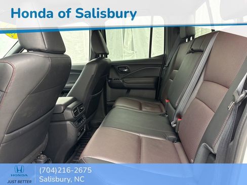 Used 2024 Honda Ridgeline Black Edition image 13