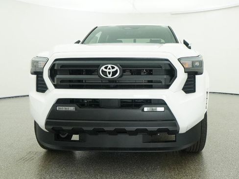 New 2026 Toyota Tacoma SR5 AWD/4WD image 18