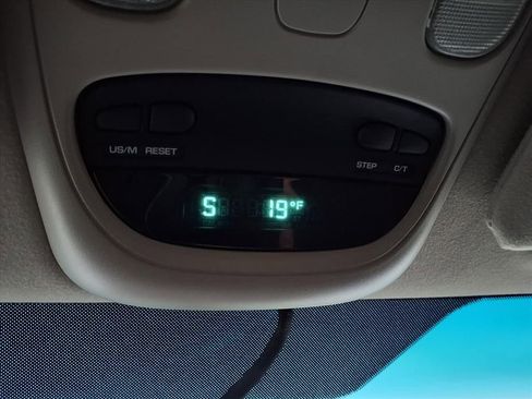 Used 2003 Dodge Ram 2500 Truck SLT image 21