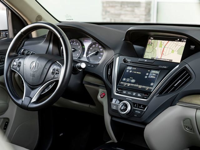 Used 2020 Acura MDX w/ Technology Package AWD/4WD image 47