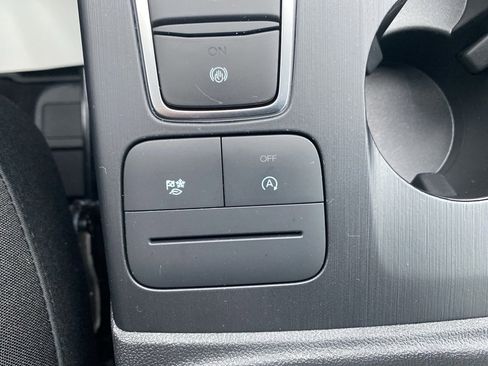 Used 2025 Ford Escape Active image 29