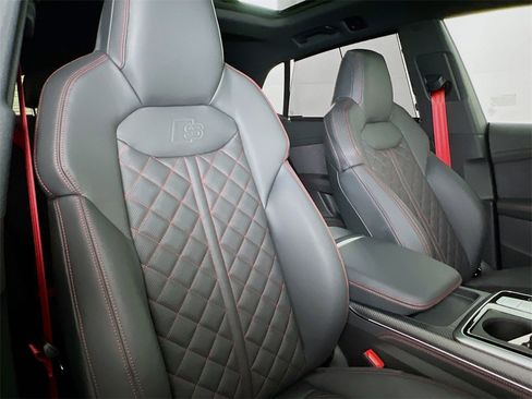 New 2026 Audi Q8 Prestige image 28