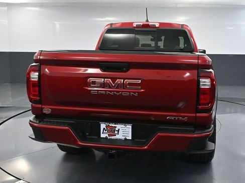 Used 2024 GMC Canyon AT4 w/ AT4 Premium Package image 7