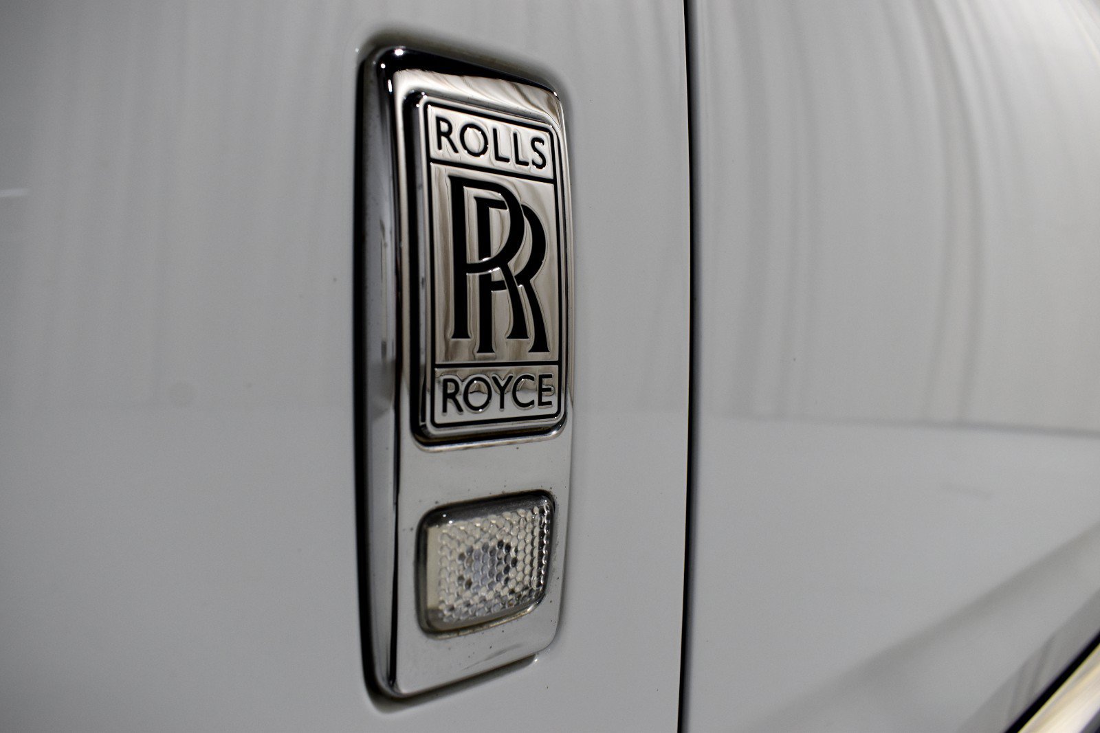 Certified 2023 Rolls-Royce Cullinan AWD/4WD image 14