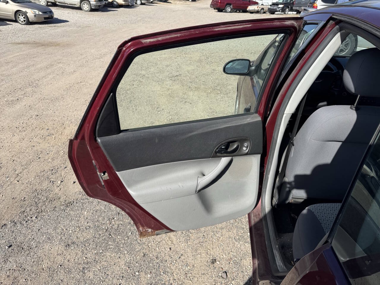 Used 2007 Ford Focus S FWD image 22