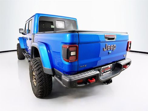 Used 2023 Jeep Gladiator Rubicon image 12