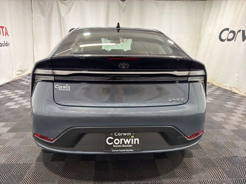 Used 2026 Toyota Prius Plug-In Hybrid FWD image 5